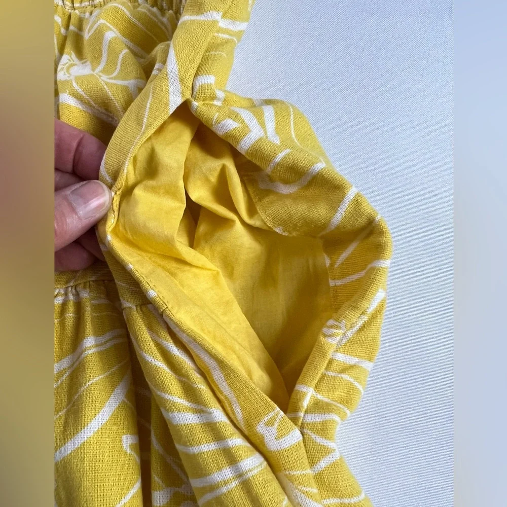 Universal Thread Floral Yellow & White Linen Rayon Blend Button Skirt. - Picture 7 of 12